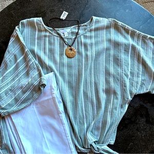 Time and Tru Linen Blouse Size XL